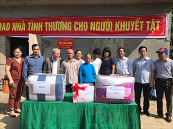 Bàn giao nhà tình thương cho hộ nghèo khuyết tật xã Đại Dực