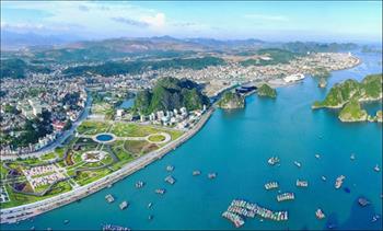 Căn hộ view biển sở hữu lâu dài tại Hạ Long sôi động hút khách sau dịch