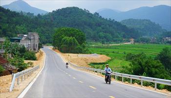 Bình Liêu: Huy động nguồn lực hoàn thiện kết cấu hạ tầng đồng bộ