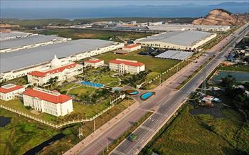 Quảng Ninh cam kết tạo điều kiện cho doanh nghiệp triển khai 2 dự án hơn 65.000 tỷ đồng