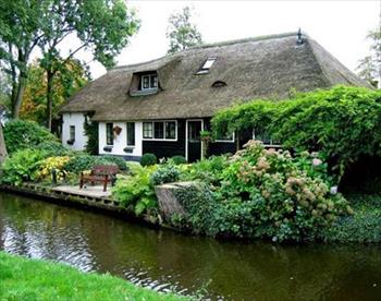 Thiết kế nhà ở “đai ngọc thắt quanh hông” cực kỳ cát lợi