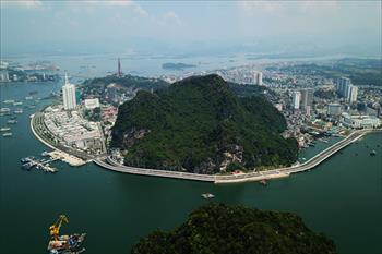 Hạ Long đưa 2 công trình giao thông trọng điểm vào khai thác