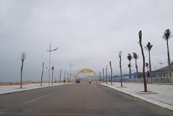 Tái xuất phân lô, bán nền gây sốt ảo