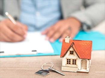 Có nên mua nhà đất trong tháng cô hồn?